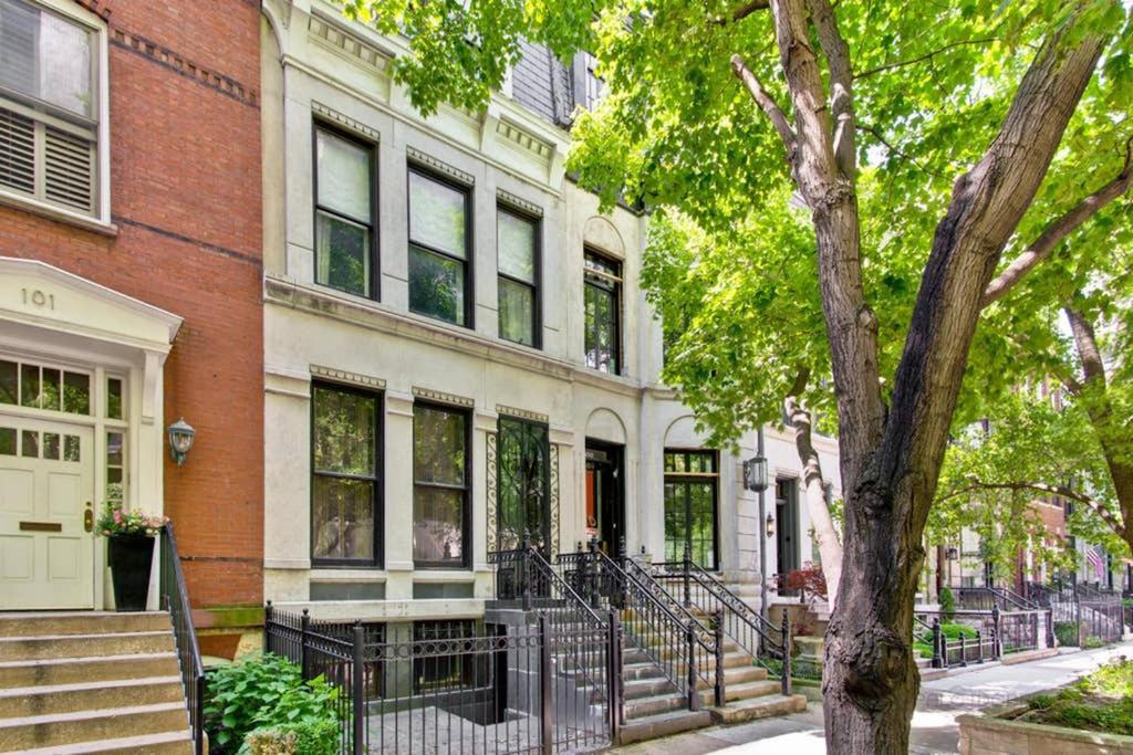 Historic Luxury Townhouse In Downtown Chicago Villa Exterior foto